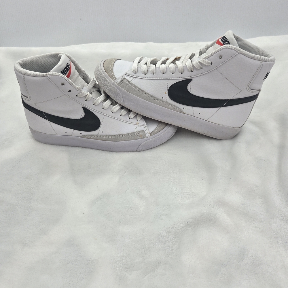 Nike Blazer Mid White Black Leather High Top Sneakers Youth‎ 6Y Unisex - Picture 2 of 11